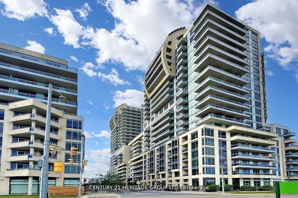 2-bedroom condo apartment for sale in Richmond Hill — 319 - 9201 Yonge Street (Photo 1)