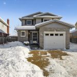 3-bedroom detached home for sale in Thorold — 32 Capri Street (Photo 2)