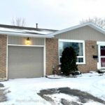 3-bedroom detached home for sale in Collingwood — 32 Courtice Crescent (Photo 1)