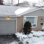3-bedroom detached home for sale in Collingwood — 32 Courtice Crescent (Photo 2)
