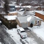 3-bedroom detached home for sale in Collingwood — 32 Courtice Crescent (Photo 3)