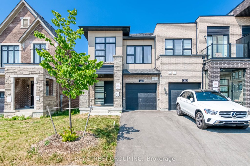 3-bedroom att/row/townhouse for sale in Markham — 32 Jessica Antonella Street (Photo 1)