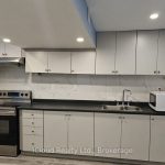 2-bedroom detached home for rent in Brampton — 32 Maple Beach Crescent (Photo 1)