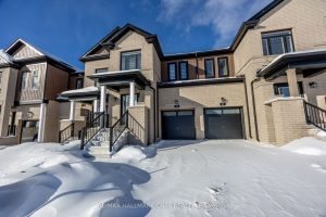 4-bedroom att/row/townhouse for rent in Barrie — 32 Mcaush Street