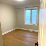 2-bedroom detached home for sale in Toronto — 32 St Dunstan Drive (Photo 4)