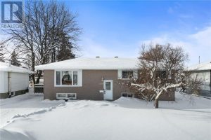 3-bedroom home for sale in Val Caron — 3203 Romeo Street