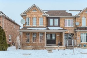 3-bedroom att/row/townhouse for rent in Mississauga — 3235 Equestrian Crescent