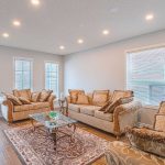 3-bedroom att/row/townhouse for rent in Mississauga — 3235 Equestrian Crescent (Photo 2)