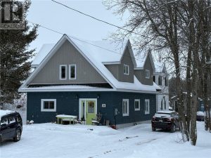 3-bedroom home for sale in Killarney — 33 St Paul Street