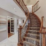 5-bedroom detached home for sale in Richmond Hill — 333 Weldrick Road E (Photo 2)