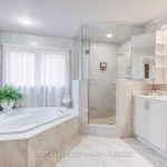 5-bedroom detached home for sale in Richmond Hill — 333 Weldrick Road E (Photo 3)