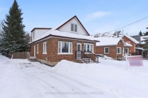 3-bedroom detached home for sale in Brock — 34 River Street