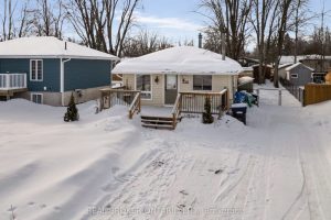 2-bedroom detached home for sale in Severn — 3406 Lee Avenue