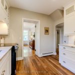 4-bedroom detached home for sale in Brantford — 35 Egerton Street (Photo 2)