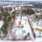 2-bedroom detached home for sale in Whitby — 3505 Cochrane Street (Photo 1)