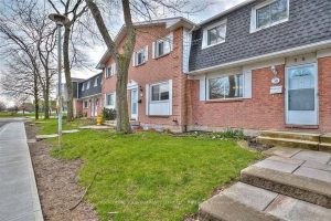 3-bedroom condo townhouse for rent in Welland — 36 - 185 Denistoun Street
