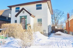 5-bedroom detached home for sale in Oshawa — 365 Division Street