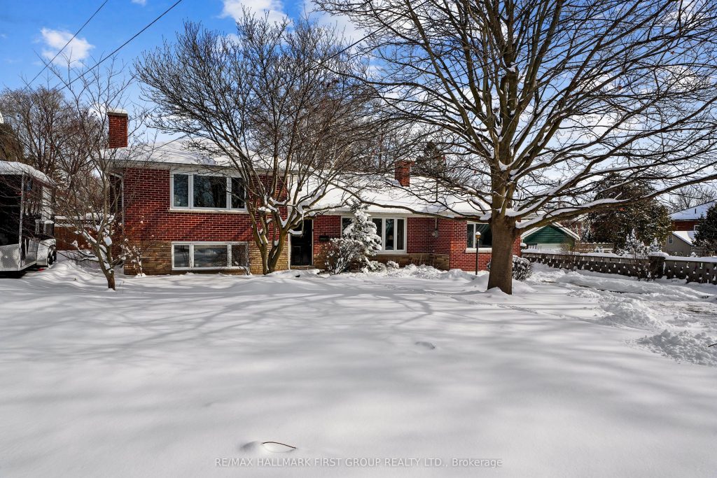 3-bedroom detached home for sale in Cobourg — 368 Anne Street (Photo 1)