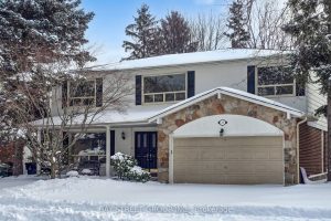 4-bedroom detached home for sale in Toronto — 37 Abbeywood Trail