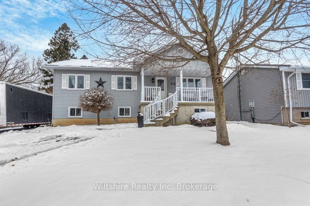 3-bedroom detached home for sale in Bayham — 37 Chatham Street (Photo 1)