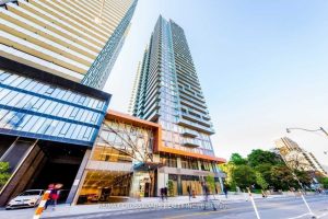 1-bedroom condo apartment for rent in Toronto — 3711 - 50 Wellesley Street E