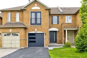 3-bedroom att/row/townhouse for sale in Oakville — 373 Ravineview Way