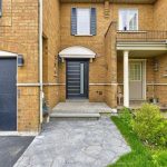 3-bedroom att/row/townhouse for sale in Oakville — 373 Ravineview Way (Photo 3)