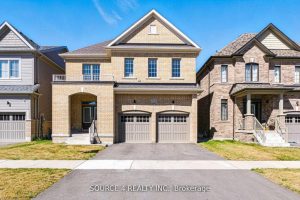 4-bedroom detached home for sale in Georgina — 376 Danny Wheeler Boulevard