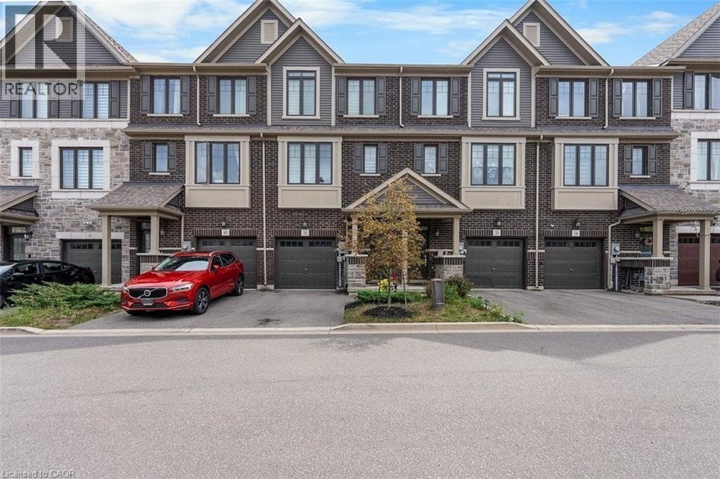 4-bedroom home for sale in Hamilton — 38 Hibiscus Lane (Photo 1)