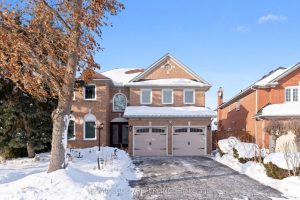 4-bedroom detached home for sale in Brampton — 38 Mountainberry Road