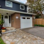 3-bedroom detached home for sale in Oshawa — 382 Nipigon Street N (Photo 3)