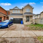 4-bedroom detached home for sale in Whitchurch-stouffville — 386 Reeves Way Boulevard N (Photo 1)
