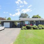 3-bedroom home for sale in Sault Ste. Marie — 3875 Queen Street E (Photo 1)