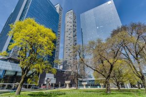 Studio condo apartment for rent in Toronto — 3911 - 88 Harbour Street