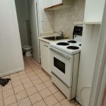 Studio upper level home for rent in Toronto — 3rd Floor - 384 Spadina Avenue (Photo 2)
