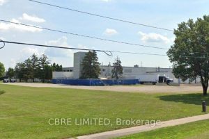 Studio investment home for sale in Chatham-kent — 4 - 540 Park Avenue E
