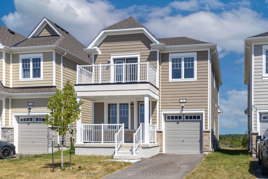3-bedroom detached home for sale in Wasaga Beach — 4 Shapira Avenue (Photo 1)