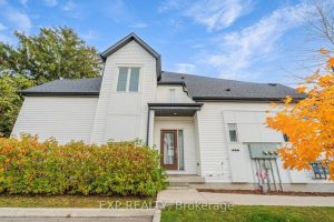3-bedroom condo townhouse for sale in Kitchener — 40 - 110 Fergus Avenue