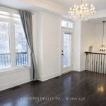 3-bedroom att/row/townhouse for sale in Aurora — 40 Chapman Court (Photo 4)