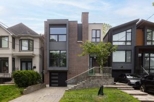 4-bedroom detached home for sale in Toronto — 40 Hoyle Avenue