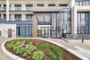 1-bedroom condo apartment for sale in Oakville — 401 - 3200 William Coltson Avenue