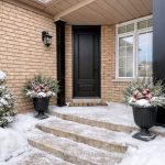 3-bedroom detached home for sale in Vaughan — 401 Cranston Park Avenue (Photo 2)