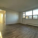 2-bedroom condo apartment for rent in Toronto — 402 - 55 Forty Second Street (Photo 4)