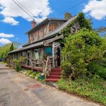 3-bedroom detached home for sale in Lincoln — 4034 Victoria Avenue (Photo 1)