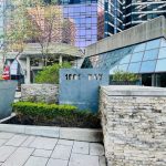 1-bedroom condo apartment for sale in Toronto — 406 - 1001 Bay Street (Photo 1)