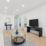 3-bedroom detached home for sale in Hamilton — 41 Cameron Avenue S (Photo 3)