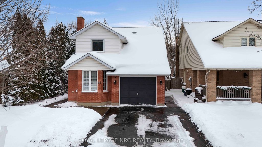 3-bedroom detached home for sale in St. Catharines — 41 Huntington Lane (Photo 1)