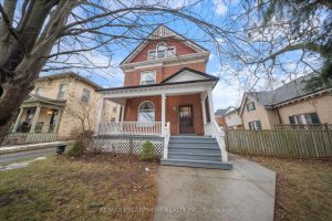 4-bedroom detached home for sale in Woodstock — 41 Wellington Street S