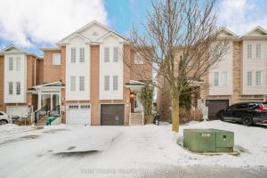 3-bedroom att/row/townhouse for rent in Brampton — 41 Wilmont Court