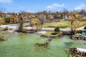 Studio vacant land home for sale in Georgina — 415 Lake Drive E